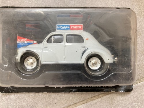 Renault 4cv équipe tour - 4cv, l'équipe
