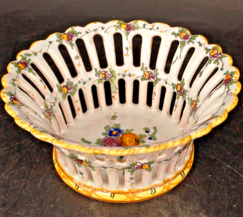 Jolie petite corbeille - corbeille, ajouree