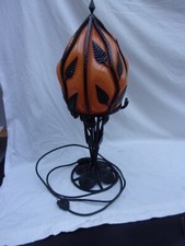 Belle lampe de salon en pâte