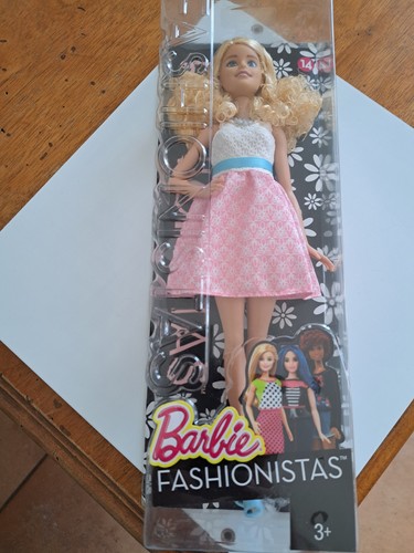 Barbie fashionistas num - barbie,