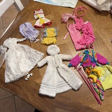 Barbie  Lot Vêtements années