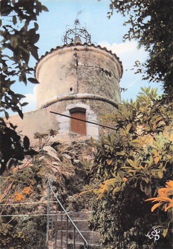 Faience vieille tour - 83,