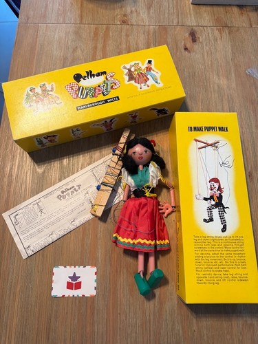 Pelham puppets señorita - pelham, “señorita”