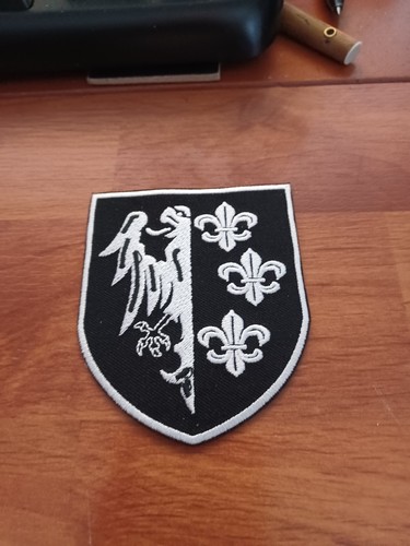 Ecusson brodé division - ,