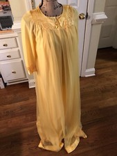 Gorgeous Bright Yellow/Gold Two Piece Negligee