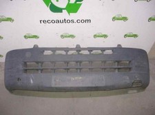 enjoliveur pare-choc avant