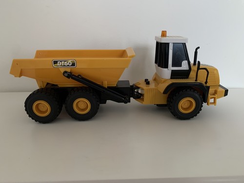 Tracteur avec benne basculante - benne,