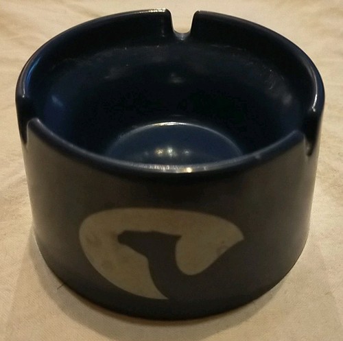 Camel cendrier rond - , .