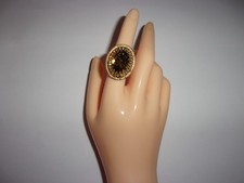 Bague cocktail ovale pierre cristal vert olive taille 60 (US 9)