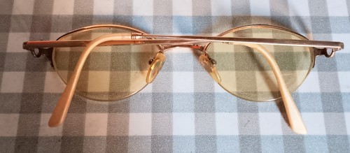 Ancienne paire lunettes - ancienne,