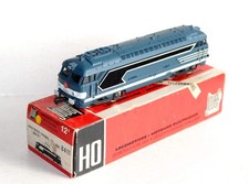 JOUEF HO 8411 LOCOMOTIVE MOTRICE DIESEL SNCF BB 67001 12V RECEPTEUR TELECOMMANDE