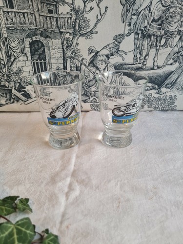 Anciens verres pernod - anciens, ecurie
