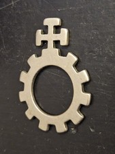 BIJOU RELIGIEUX  DIZAINIER  CATHOLIQUE RELIGION DÉVOTION CABINET DE CURIOSITÉ