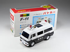 YONEZAWA DIAPET - F-11 - Nissan Caravan Patrol Car - 1/35 - Battery operated