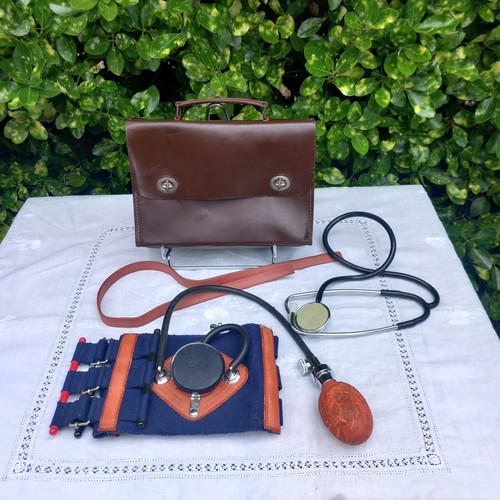 Tensiomètre stéthoscope - &,