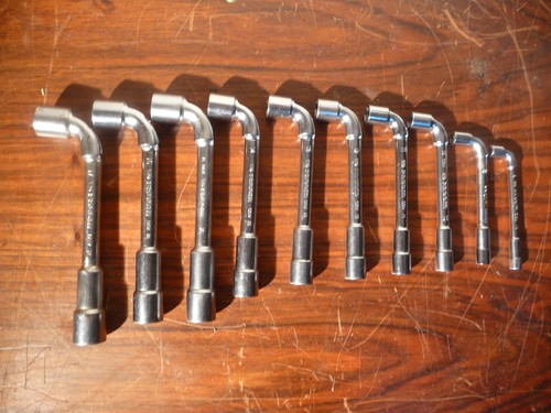 Lot cles a - 10, pipe