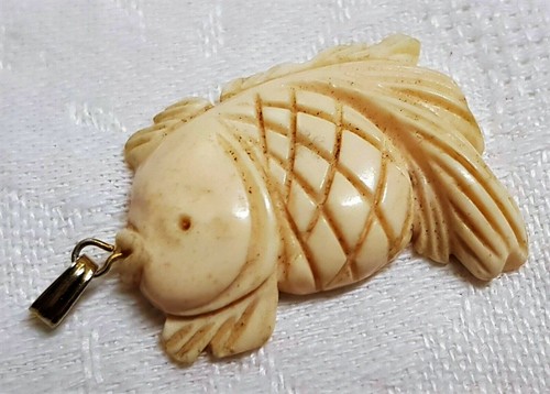Ancien bijou pendentif poisson - bijou,