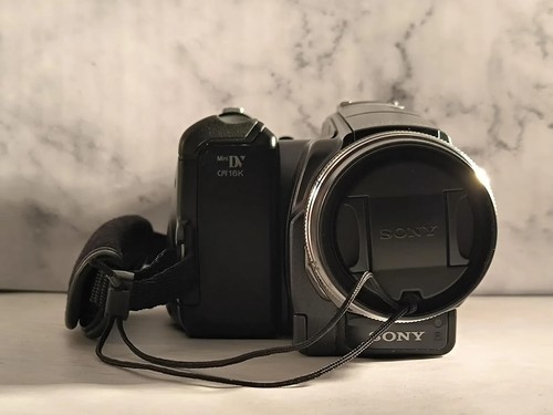 Sony digital video camera - digital,