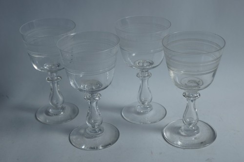 Engraved hollow foot crystal - 4,