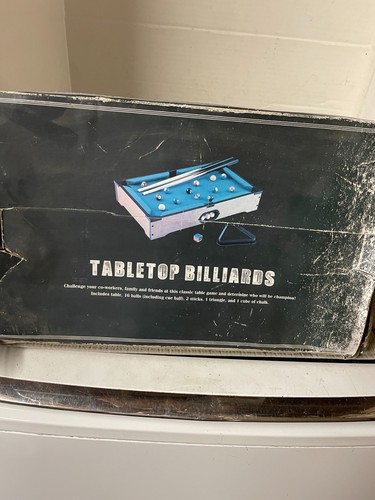 Mint tabletop billards set - mint,