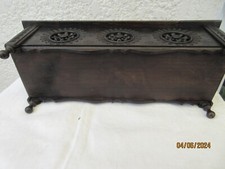 Magnifique petit coffre de