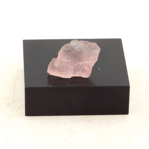 Fluorite rose ct massif - rose.,