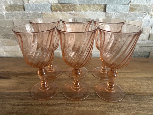 Lot 6 verre à pied - lot,