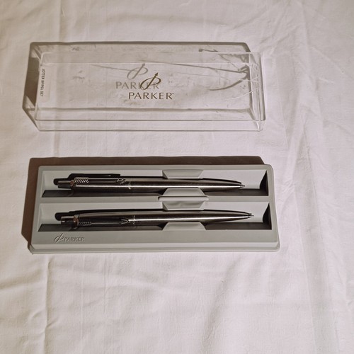 Stylo bille porte mine - et,