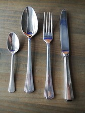 MENAGERE GUY DEGRENNE