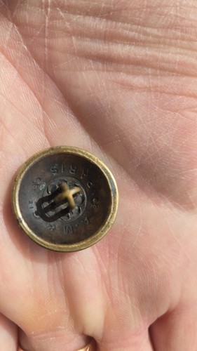 Bouton uniforme ancien - bouton,