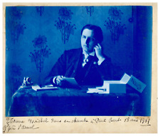 France, Étienne Michel dans sa chambre à Paul Bert vintage cyanotype cyanotype