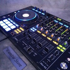 Pioneer DDJ-RZ Professional DJ