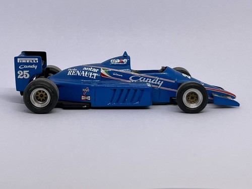 Ligier js25 1985 meri - meri, kits