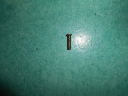 Vis pompe essence laiton - vis,