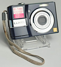 Panasonic Lumix DMC-LS80 8.1MP