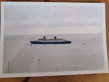 Photographie du paquebot Norway/ France dans la baie de St Laurent du Var 1998