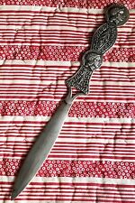 COUPE PAPIER METAL ARGENTE AUX MONNAIES ANTIQUES L 19,5 cm ca 1960 ANTIQUITE 