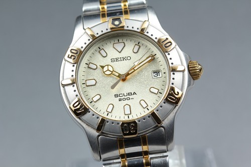 Presque comme neuve montre - comme,