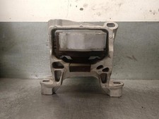 B60S39060B support moteur