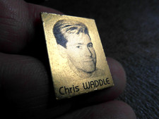 ULTRA RARE PIN'S PERSONNALISé