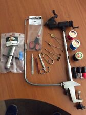 étau + matériel montage mouche