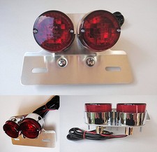 DOUBLE FEUX ARRIERES & SUPPORT PLAQUE ALUMINIUM ET ENJOLIVEURS CHROMES