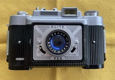 Ancien appareil photo argentique ELITE FEX