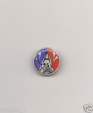 insigne émaillé  PAX 1945