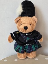OURS PELUCHE HARRODS GARDE ANGLAIS 22 CM KILT TARTAN