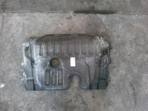 Cache sous moteur - , renault