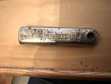 décapsuleur publicitaire ancien VITTEL VITTELLOISE  ARDEN FRANCE