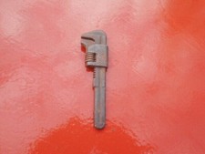 Petite Clef a Molettes