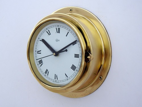 Horloge esclave maritime