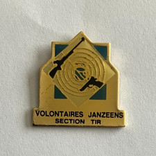 83 - Pin's TIR SPORTIF